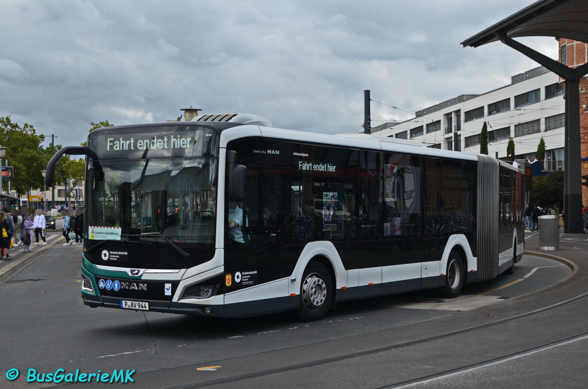 P-AV 944
