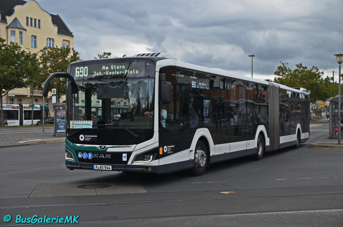 P-AV 944